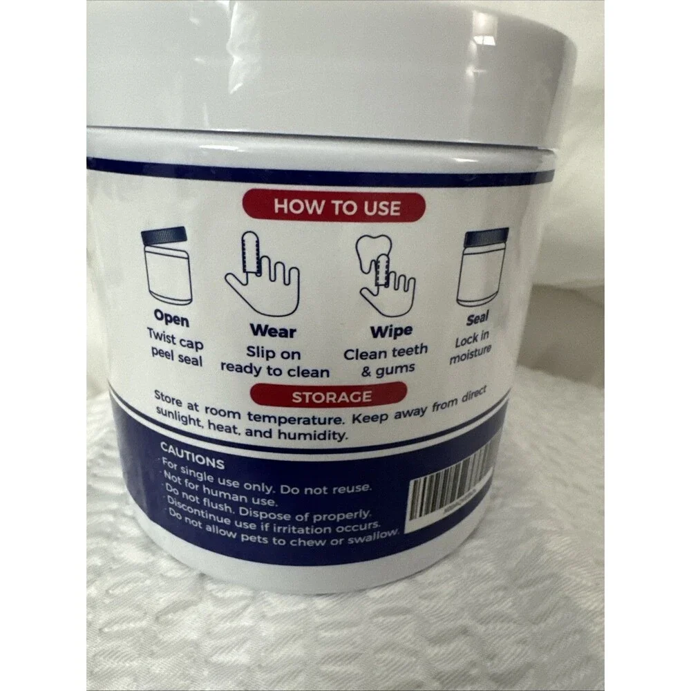Wellix Dog Cat Dental Finger Wipes 100 Count. Pack of 1